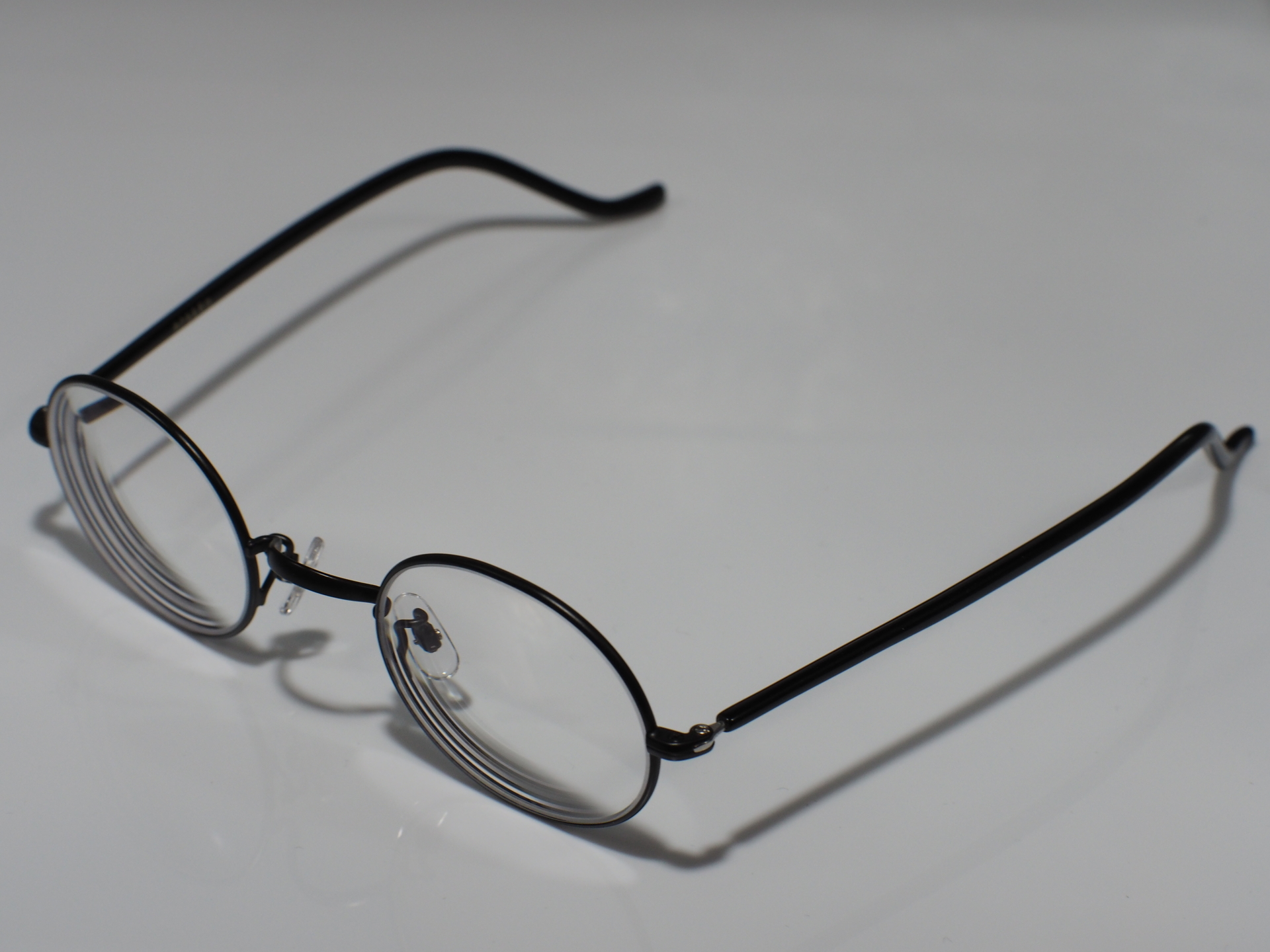 眼鏡】金子眼鏡店でメタルフレームを買った話【井戸多美男作 T467